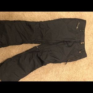 Woman’s snowboarding pants